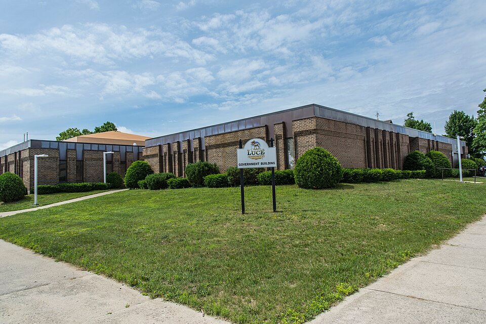 luce-county-courthouse