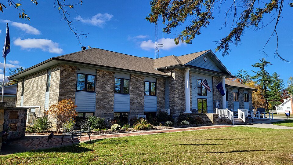 montmorency county courthoue